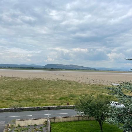 Watersedge Retreat, Views, Sunsets, Dogs Welcome Sandside  Luaran gambar