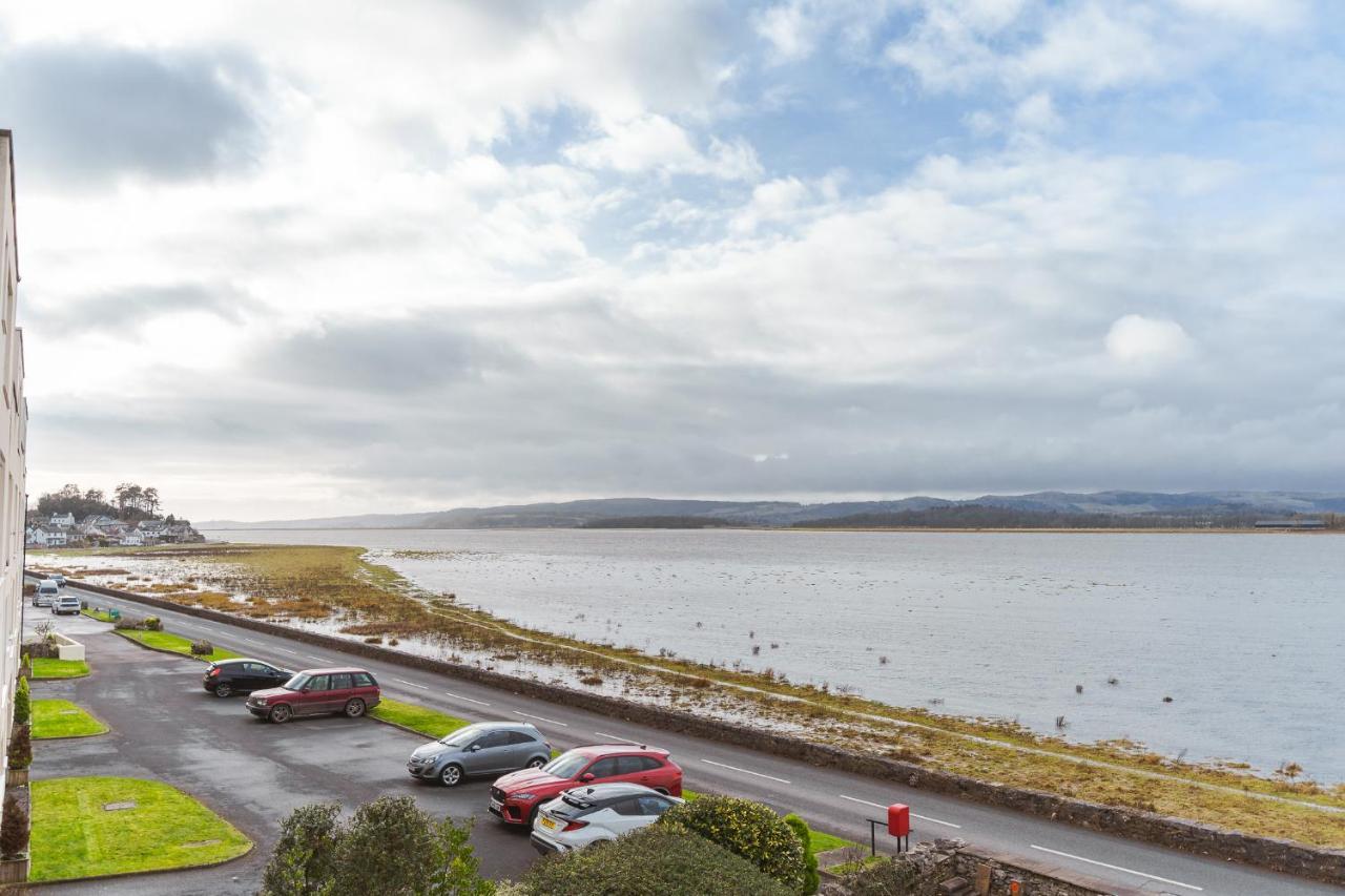Watersedge Retreat, Views, Sunsets, Dogs Welcome Sandside  Luaran gambar